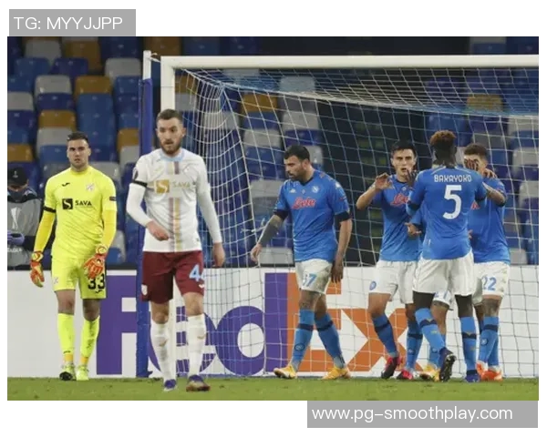 欧联杯精彩对决那不勒斯大胜波尔图乌龙球瞬间点燃全场气氛